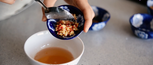 Bánh mì xíu mại mềm thơm, đủ chất cho ngày mới tràn đầy sinh lực