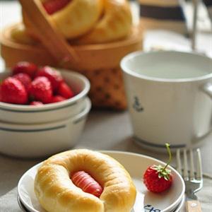 Cách làm bánh mì xúc xích