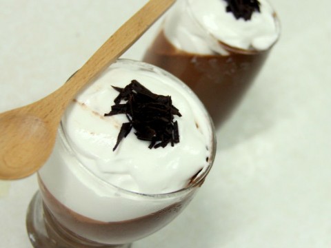 Bánh mousse chocolate