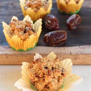 Cách làm bánh muffin cà rốt và chà là