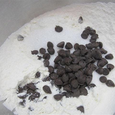 Cách làm bánh muffin cam và chocolate