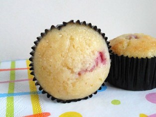 Bánh muffin dâu sữa chua