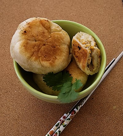 Bánh nếp áp chảo nhân thịt