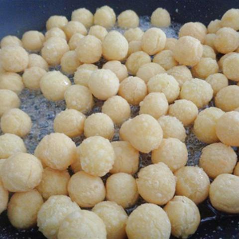 Cách làm bánh nếp chiên đường