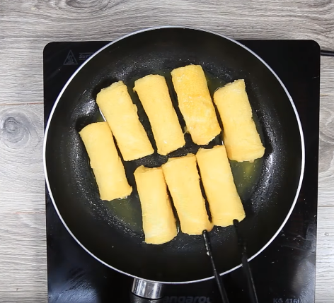 Bánh nếp dẻo mềm nhân custard thơm ngậy ngọt ngào