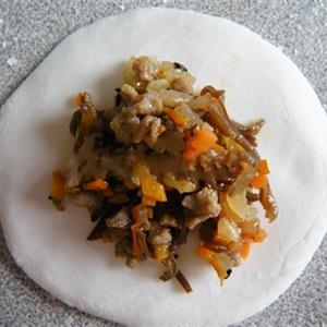 Cách làm bánh nếp nhân thịt