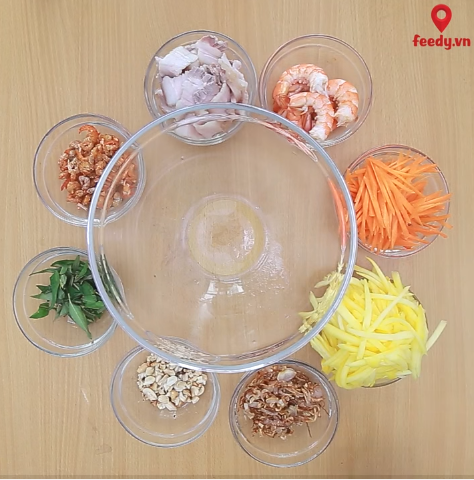 Bánh ngô chiên thơm béo, ngọt ngào, ai ăn cũng xiêu lòng