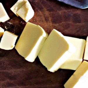 Cách làm bánh ngón tay quỷ