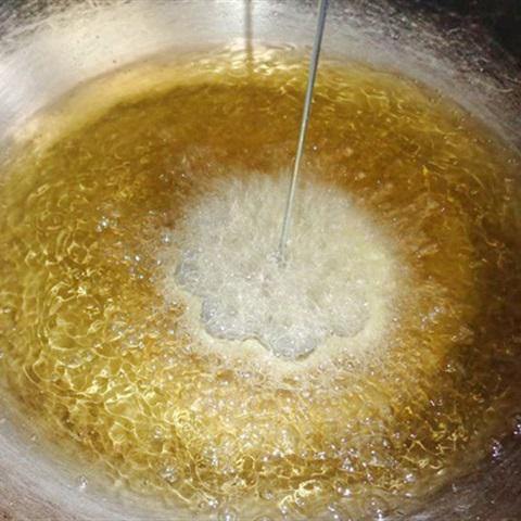 Cách làm bánh nhúng hình hoa