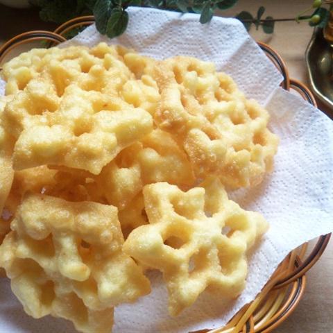 Cách làm bánh nhúng hình hoa