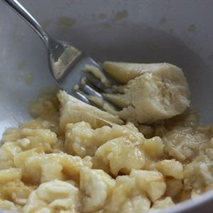 Cách làm bánh pancake chuối chín