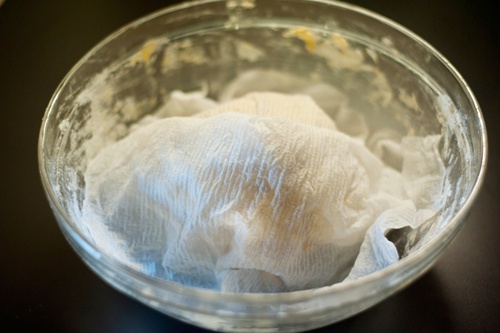 Bánh phô mai hạnh nhân ngon mà không sợ ngấy