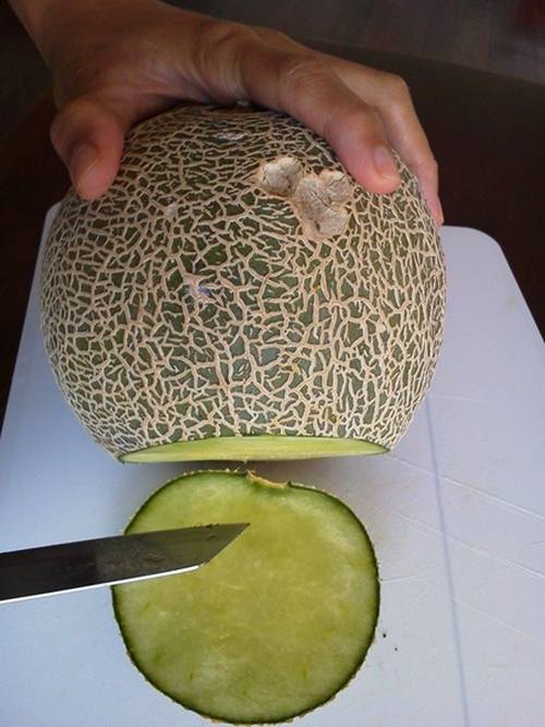 Bánh phô mai kem dâu ngon không cưỡng nổi