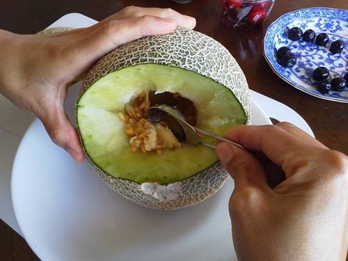 Bánh phô mai kem dâu ngon không cưỡng nổi