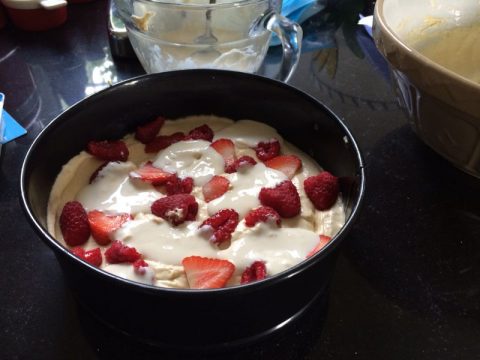 Bánh phô mai Nhật Bản tuyệt ngon với 3 món nguyên liệu