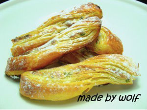 Bánh phô mai xoắn