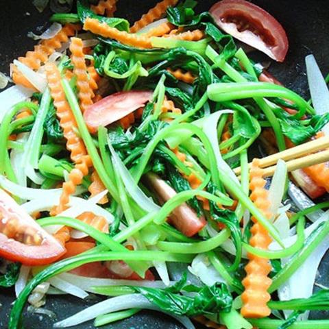 Cách làm bánh phở xào thịt bò