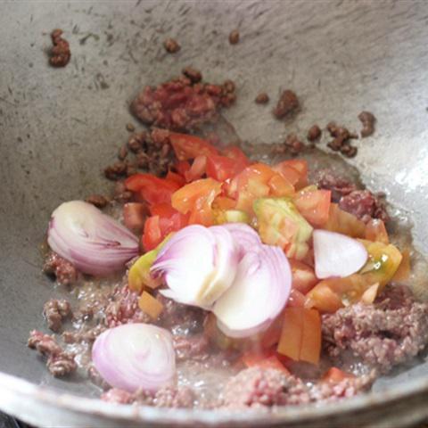 Cách làm bánh pizza bò