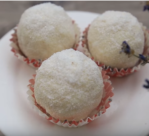 Bánh quẩy trái tim giòn thơm hấp dẫn, nhìn đã thấy yêu