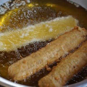 Cách làm bánh que chuối chiên