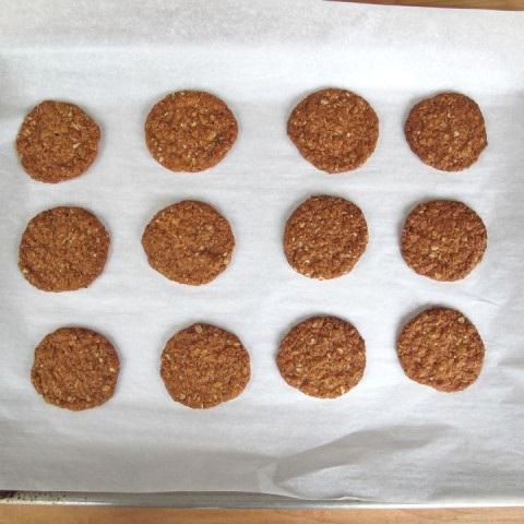 Cách làm bánh quy Anzac