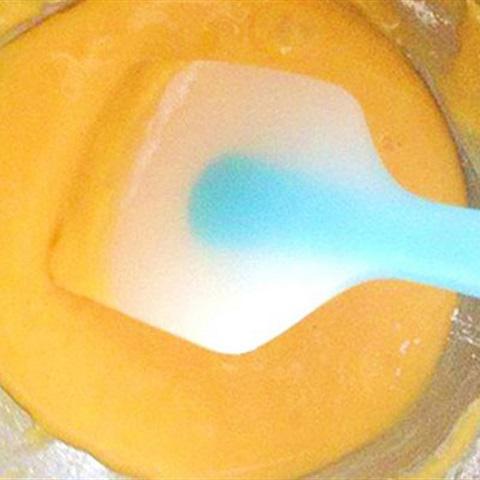 Cách làm bánh quy bơ hạnh nhân hình gấu