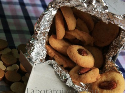 Bánh quy bơ hạnh nhân