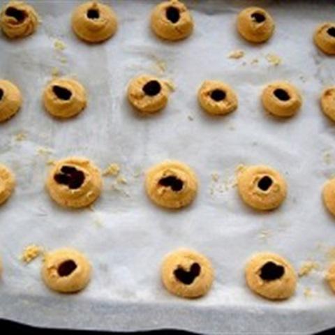 Cách làm bánh quy bơ nho