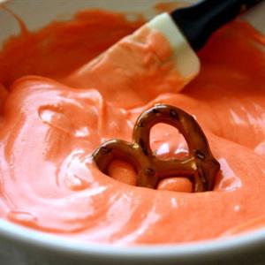 Cách làm bánh quy chocolate hình bí đỏ