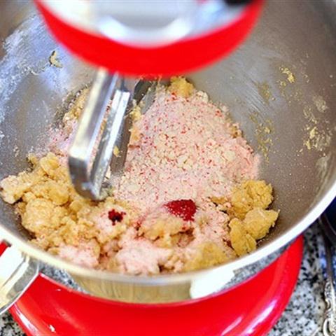 Cách làm bánh quy cuộn hai màu