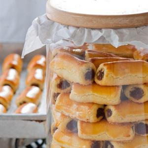 Cách làm bánh quy cuộn mứt thơm