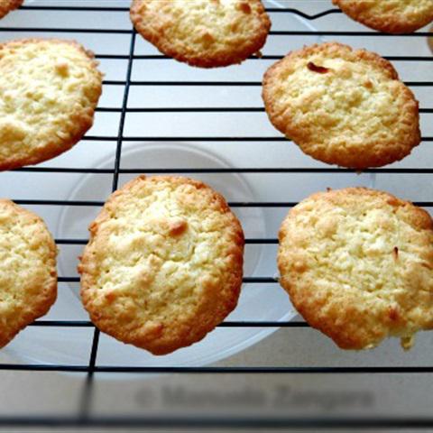 Cách làm bánh quy dừa