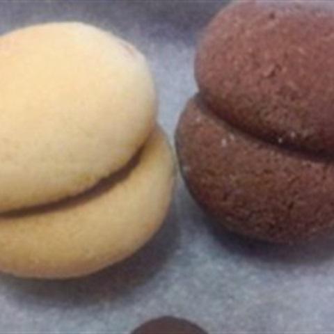 Cách làm bánh quy hạnh nhân baci di dama