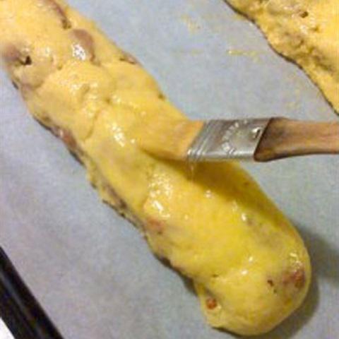 Cách làm bánh quy hạnh nhân Cantucci