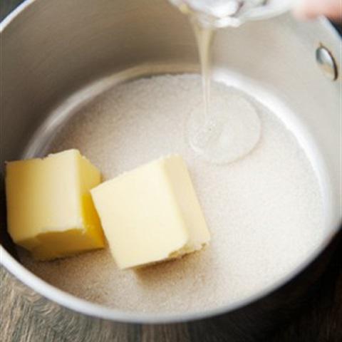 Cách làm bánh quy hạnh nhân tẩm hạt sẻ