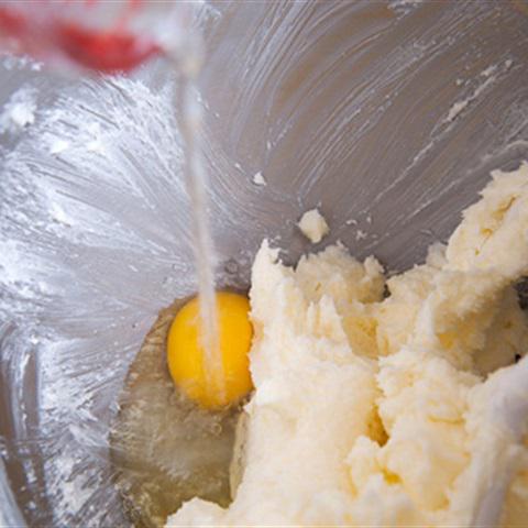 Cách làm bánh quy hạnh nhân vỏ cam