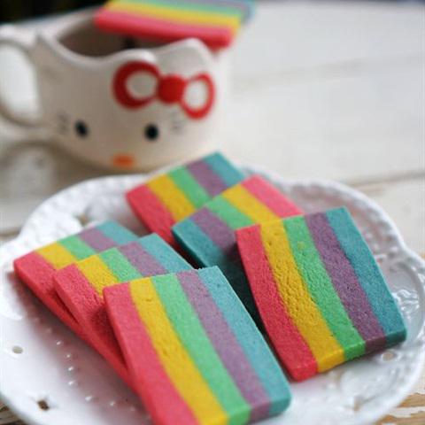 Cách làm bánh quy hình cầu vồng