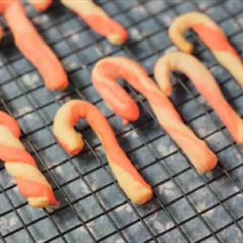 Cách làm bánh quy hình cây gậy