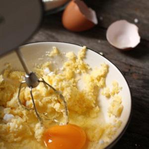 Cách làm bánh quy hình cúc áo