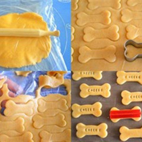 Cách làm bánh quy hình khúc xương