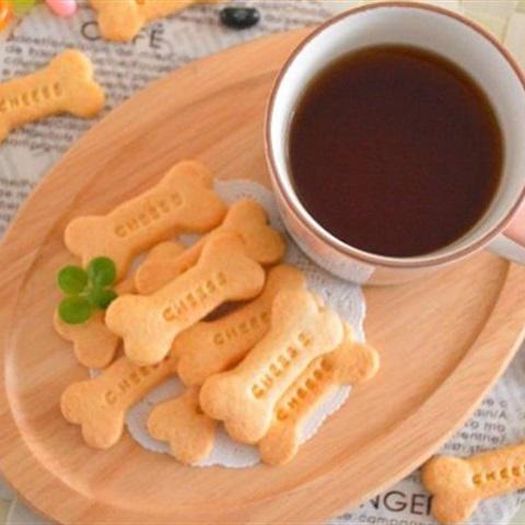Cách làm bánh quy hình khúc xương