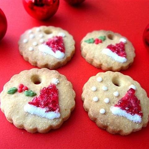 Cách làm bánh quy hình mũ Noel