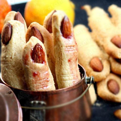 Cách làm bánh quy hình ngón tay