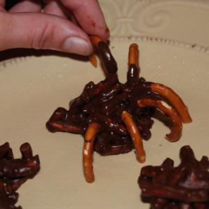 Cách làm bánh quy hình nhện