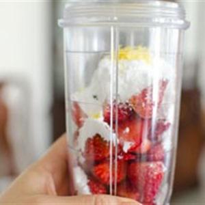 Cách làm bánh quy kem dâu tây