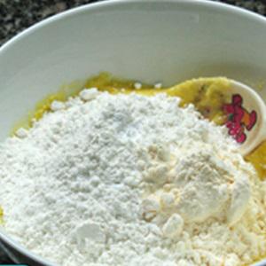 Cách làm bánh quy khoai mì