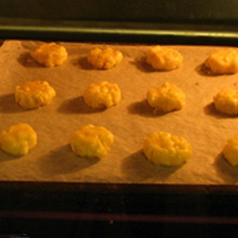 Cách làm bánh quy khoai mì