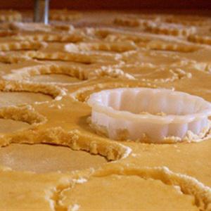 Cách làm bánh quy mắt mèo