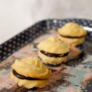 Cách làm bánh quy nhân chocolate
