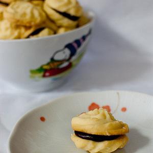 Cách làm bánh quy nhân chocolate